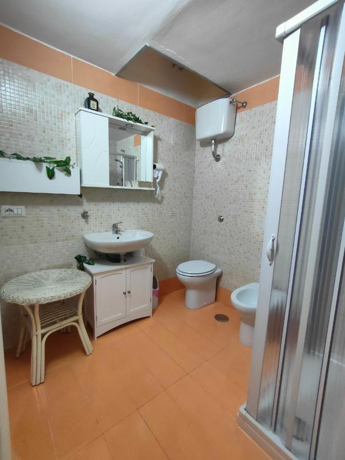 נאפולי Madda'S Apartament מראה חיצוני תמונה